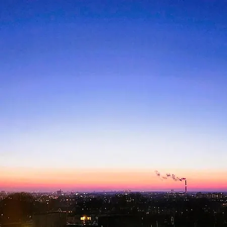 公寓 Penthouse With An Amazing Kitchen And View *