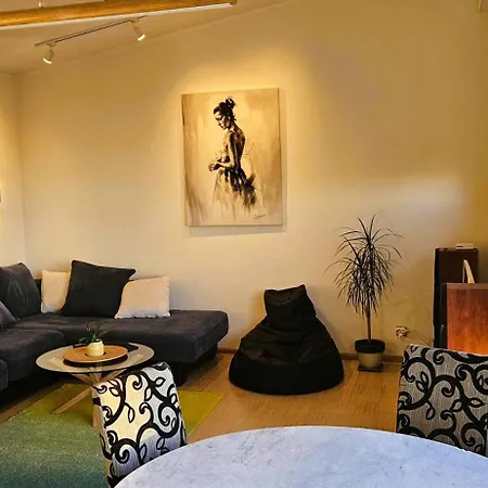 Appartement Penthouse With An Amazing Kitchen And View *