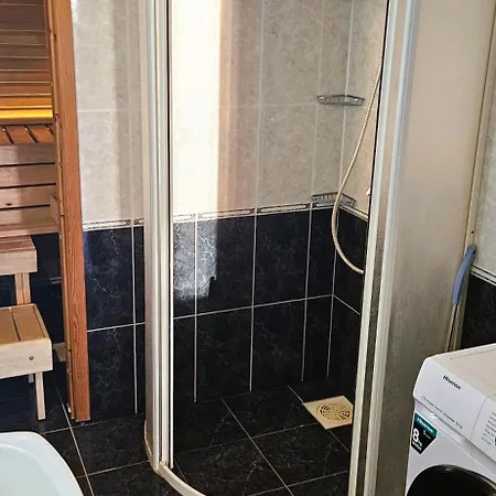 Апартаменти Penthouse With An Amazing Kitchen And View