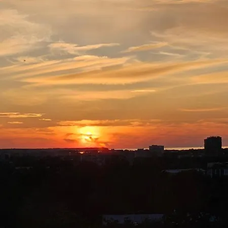 Penthouse With An Amazing Kitchen And View Апартаменти