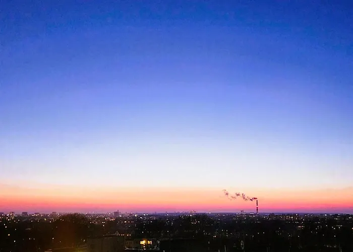 Апартаменты Penthouse With An Amazing Kitchen And View *